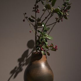 小坂明_拭漆花器