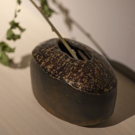 小坂明_拭漆花器